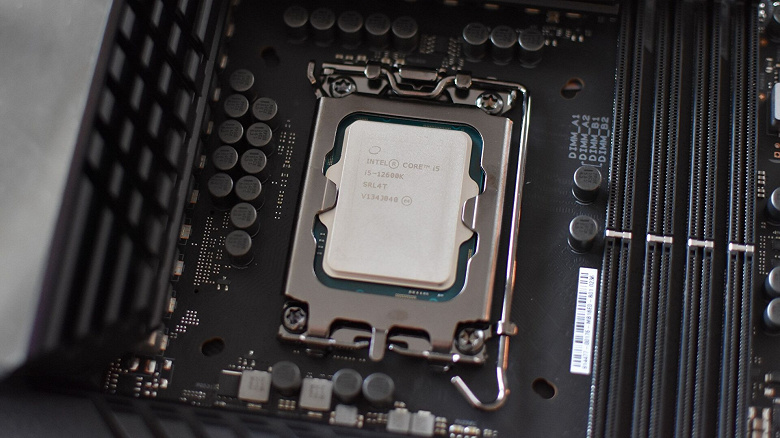 ixbt.com - Intel снижает цены на свои новейшие процессоры