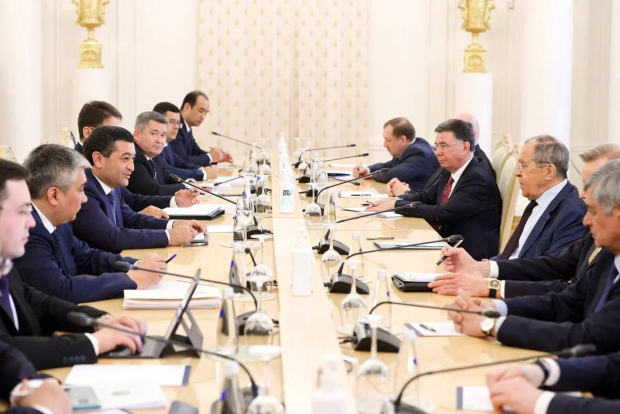 upl.uz - Лавров заявил, что несмотря на санкции, отношения Узбекистана и России развиваются интенсивно