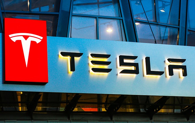 spot.uz - Продажи электромобилей Tesla в годовом выражении снизились впервые с 2020 года